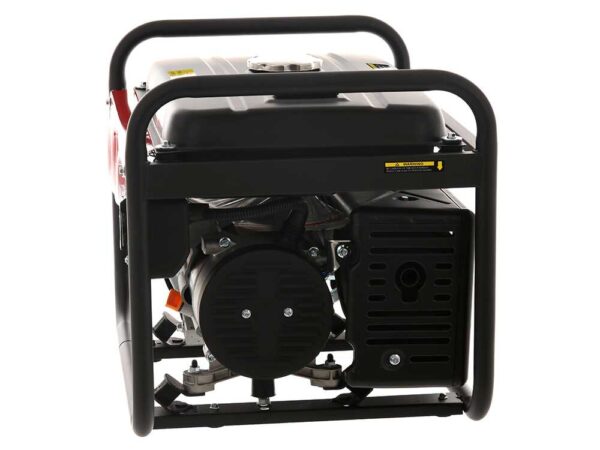 ama-qf2500-generatore-di-corrente-silenziato-con-avr-2-8-kw-continua-2-6-kw-monofase-generatore-di-corrente-monofase-ama-qf2500-15735_0_1551367190_IMG_0163.jpg AMA QF2500 - Generatore di corrente silenziato con AVR 2.8 kW - Continua 2.6 kw Monofase