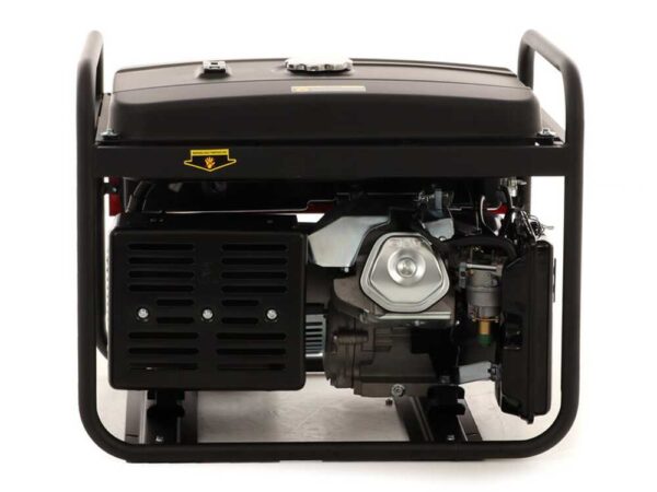 ama-qf5000-3ph-generatore-di-corrente-con-avv-elettrico-e-avr-5-5-kw-continua-5-kw-trifase-generatore-di-corrente-trifase-ama-qf5000-3ph-16012_0_1553677673_IMG_3137.jpg AMA QF5000 3PH - Generatore di corrente con avv.elettrico e AVR 5.5 KW - Continua 5 Kw Trifase