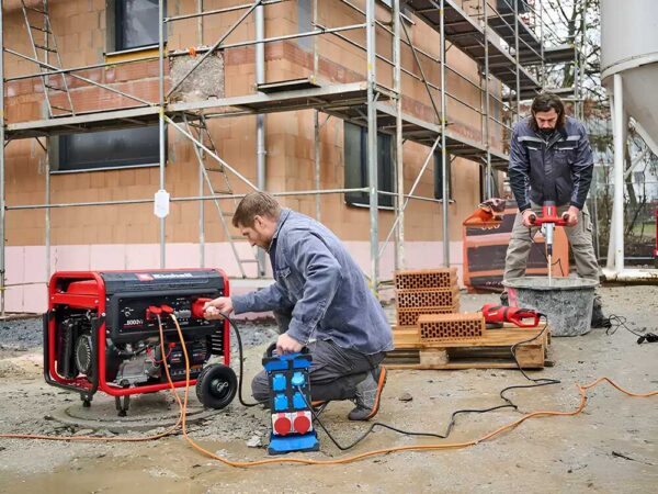 einhell-tc-pg-8000-generatore-di-corrente-a-benzina-avr-8-0-kw-continua-7-5-kw-trifase-generatore-di-corrente-tc-pg-8000-trifase-55821_10_1733385616_IMG_67515d9074e8e.jpg Einhell TC-PG 8000 - Generatore di corrente a benzina - AVR - 8.0 kW - Continua 7.5 kW Trifase