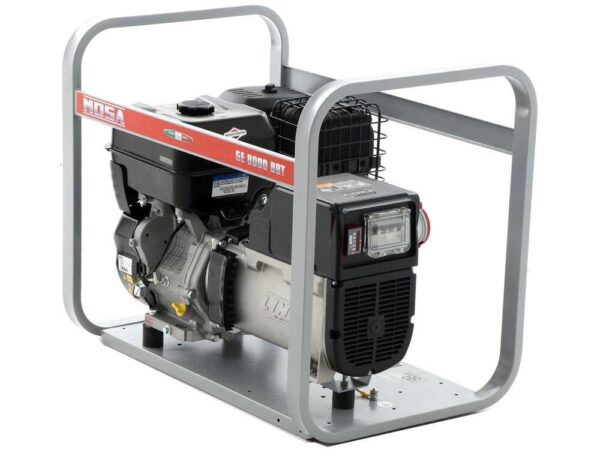 mosa-ge-8000-bbt-generatore-di-corrente-a-benzina-6-4-kw-continua-5-6-kw-trifase-motore-b-s-xr2100-generatore-di-corrente-trifase-mosa-ge-8000-bbt-32705_0_1643270255_IMG_61f2506fa661a.jpg MOSA GE 8000 BBT - Generatore di corrente a benzina 6.4 kW - Continua 5.6 kW Trifase - Motore B&S XR2100